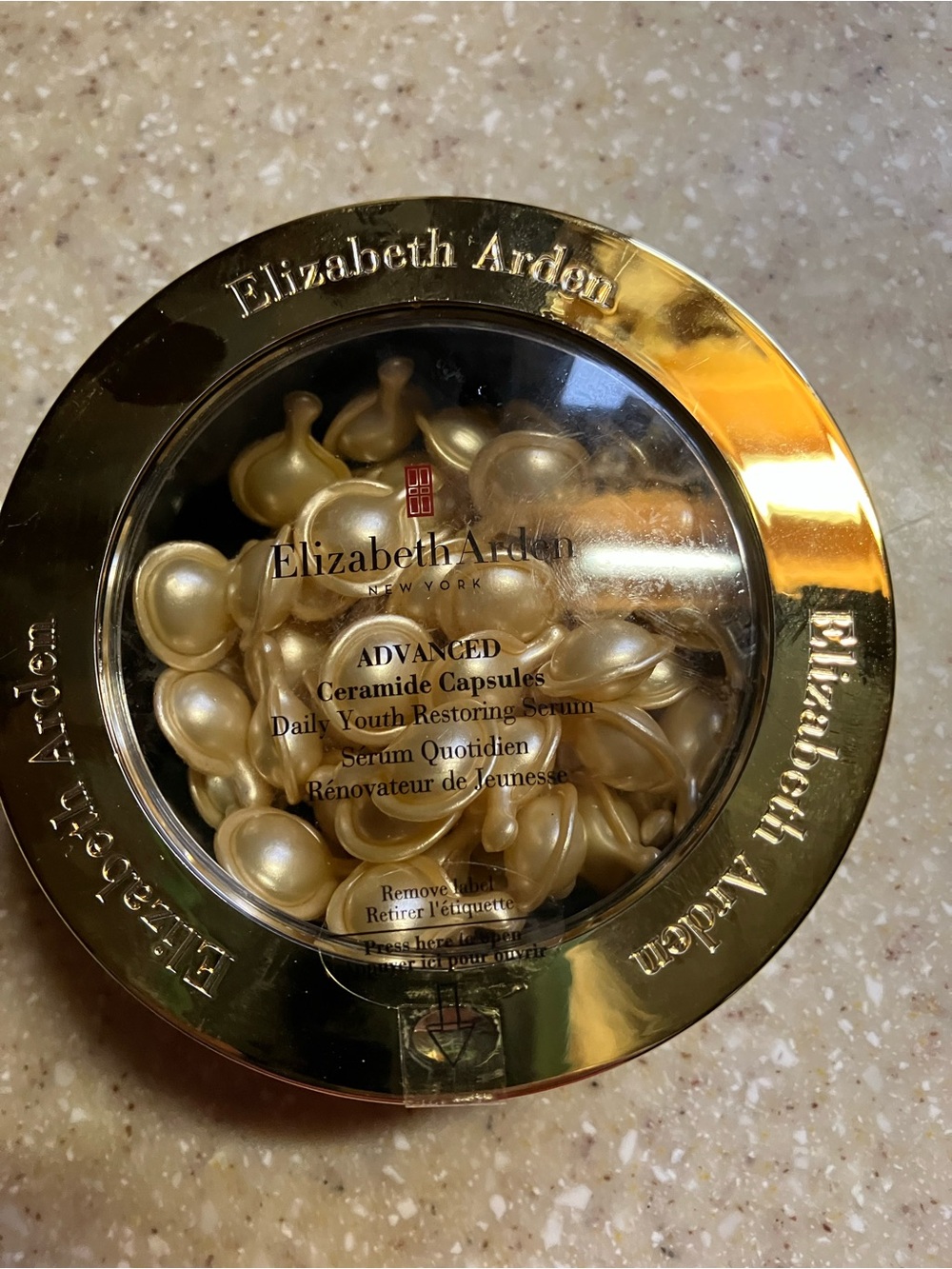 Elizabeth Arden Ceramide Capsules in Gold Pearl